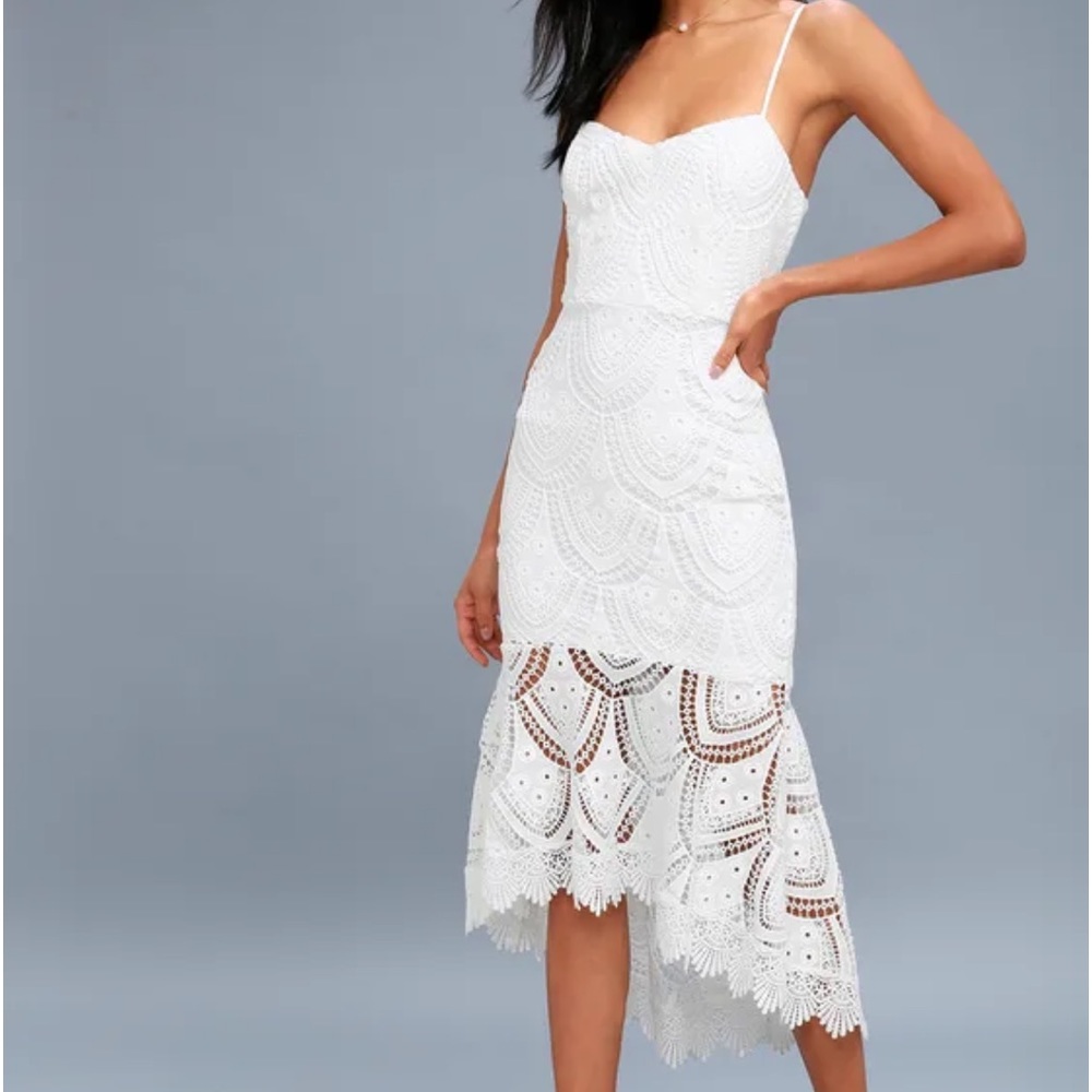 Lulus’s White Lace Bodycon Midi Dress XL $55 new w tags